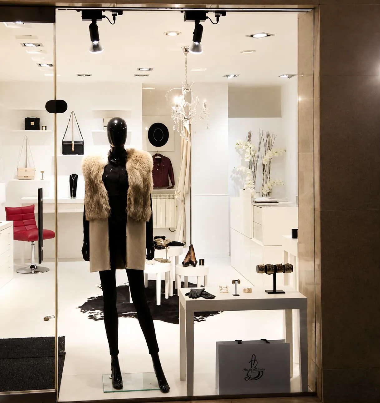 8 Les Muses Carrer Roc8-new